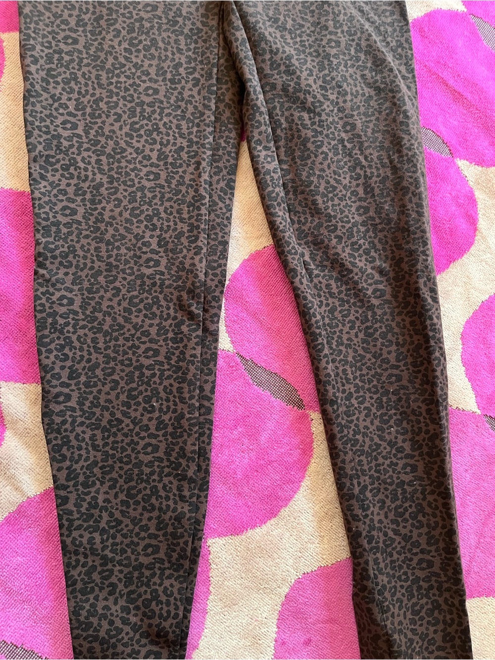 LOFT Leopard Ponte Pull on Pants size XS - Picture 8 of 9